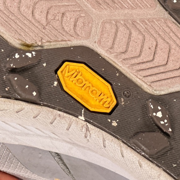 Hoka Men’s Transport GTX Gore Tex Sneakers Gray Vibram Size 13 D main image 8